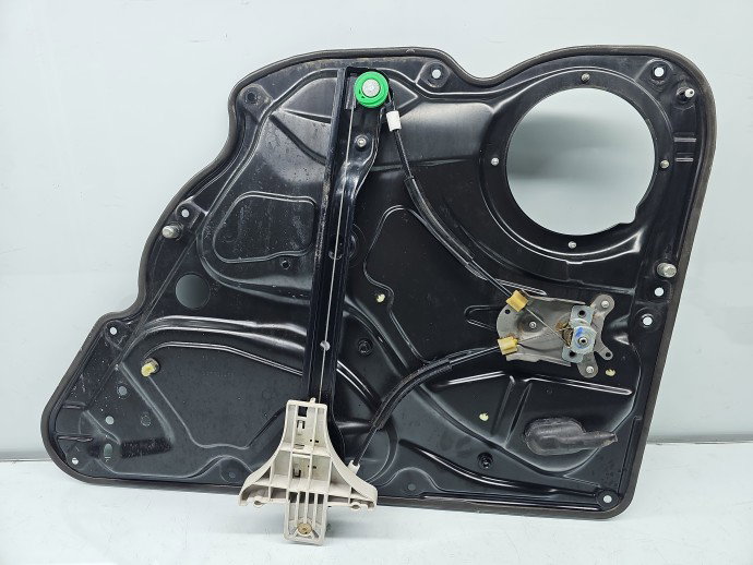 Macara manuala geam stanga spate Volkswagen Passat B6 Variant (3C5) [Fabr 2005-2010] 3C4839755G