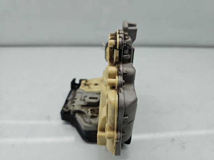 Broasca usa stanga spate Volkswagen Passat B6 Variant (3C5) [Fabr 2005-2010] 3C4839015A