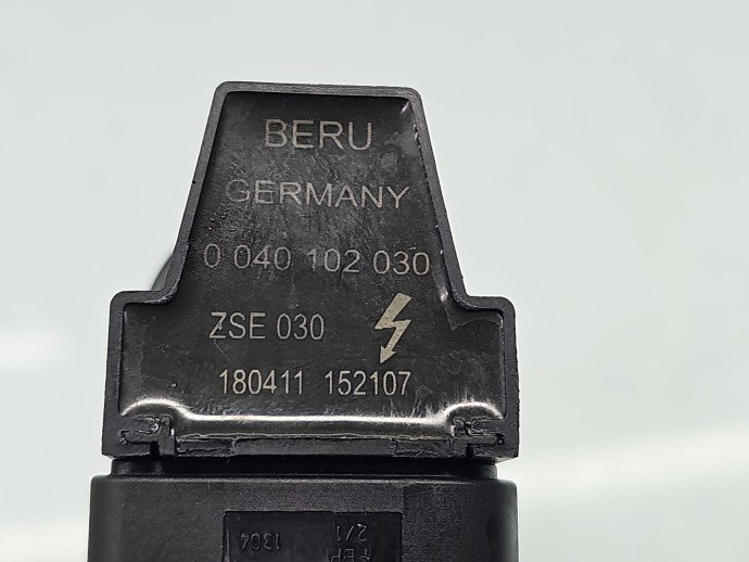 Bobina inductie Volkswagen Golf 5 (1K1) [Fabr 2004-2008] 0040102030 1.4 Benz BCA 55KW / 75CP