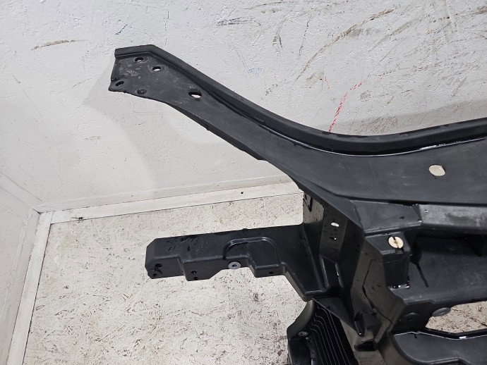 Trager Volkswagen Golf 5 (1K1) [Fabr 2004-2008] Hatchback  0908470