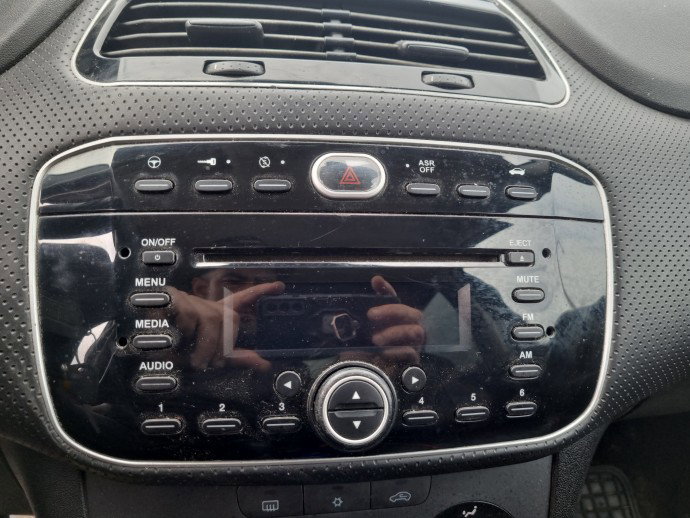 Radio CD Fiat Punto (199) [Fabr 2010-2018]