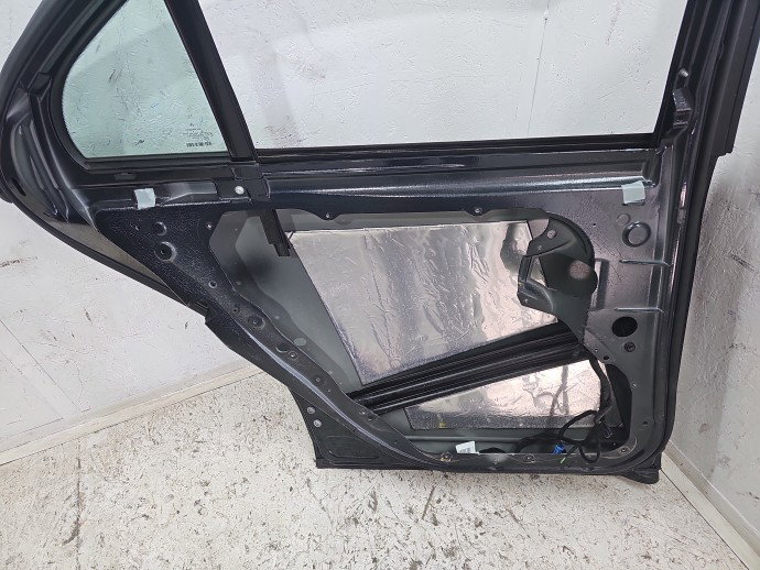 Usa stanga spate Mercedes Clasa S (W221) [Fabr 2005-2013] Berlina  197 Negru obsidian