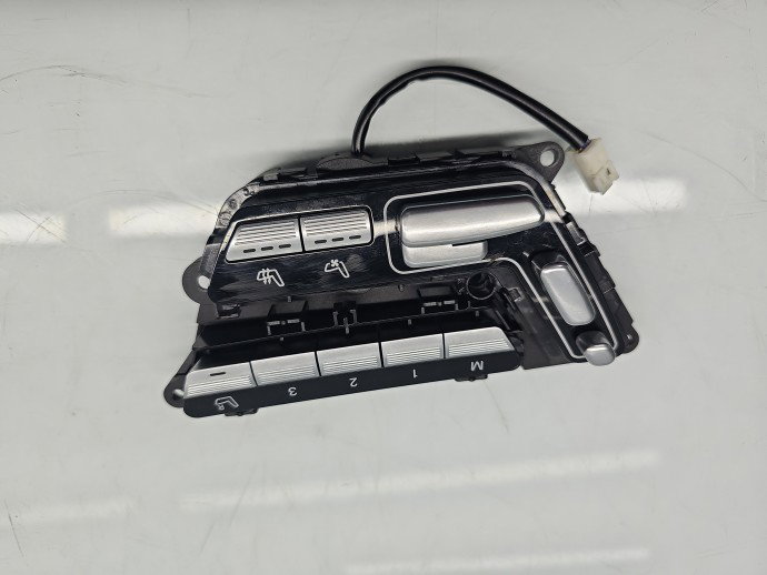 Butoane memorie scaun stanga Mercedes Clasa S (W221) [Fabr 2005-2013] A2218709258