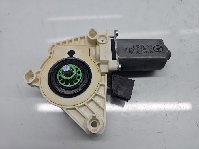 Motoras geam dreapta spate Mercedes Clasa S (W221) [Fabr 2005-2013] Berlina  A2218203042