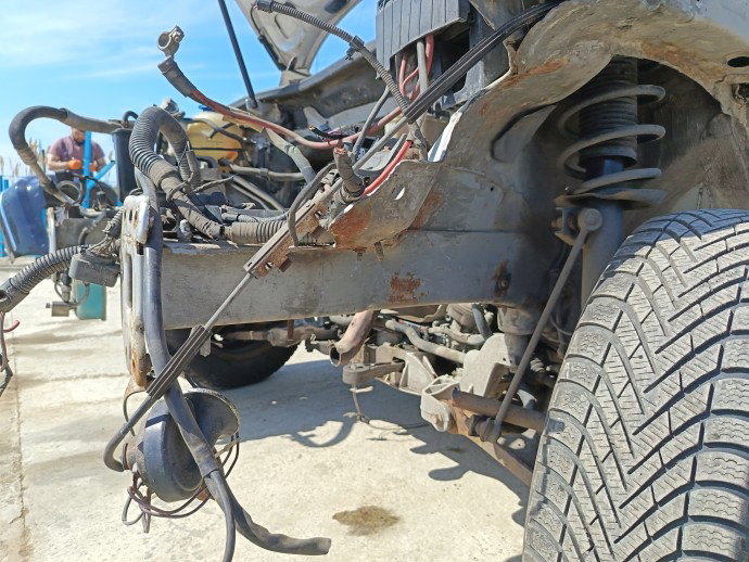 Lonjeron stanga Volkswagen Golf 5 (1K1) [Fabr 2004-2008] Hatchback  OEM