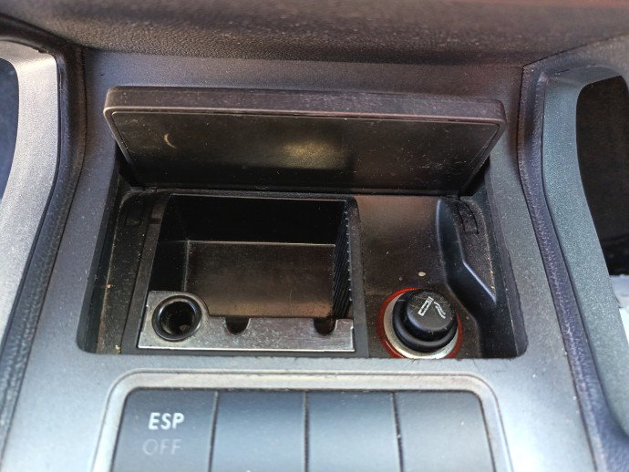 Scrumiera Volkswagen Golf 5 (1K1) [Fabr 2004-2008] OEM