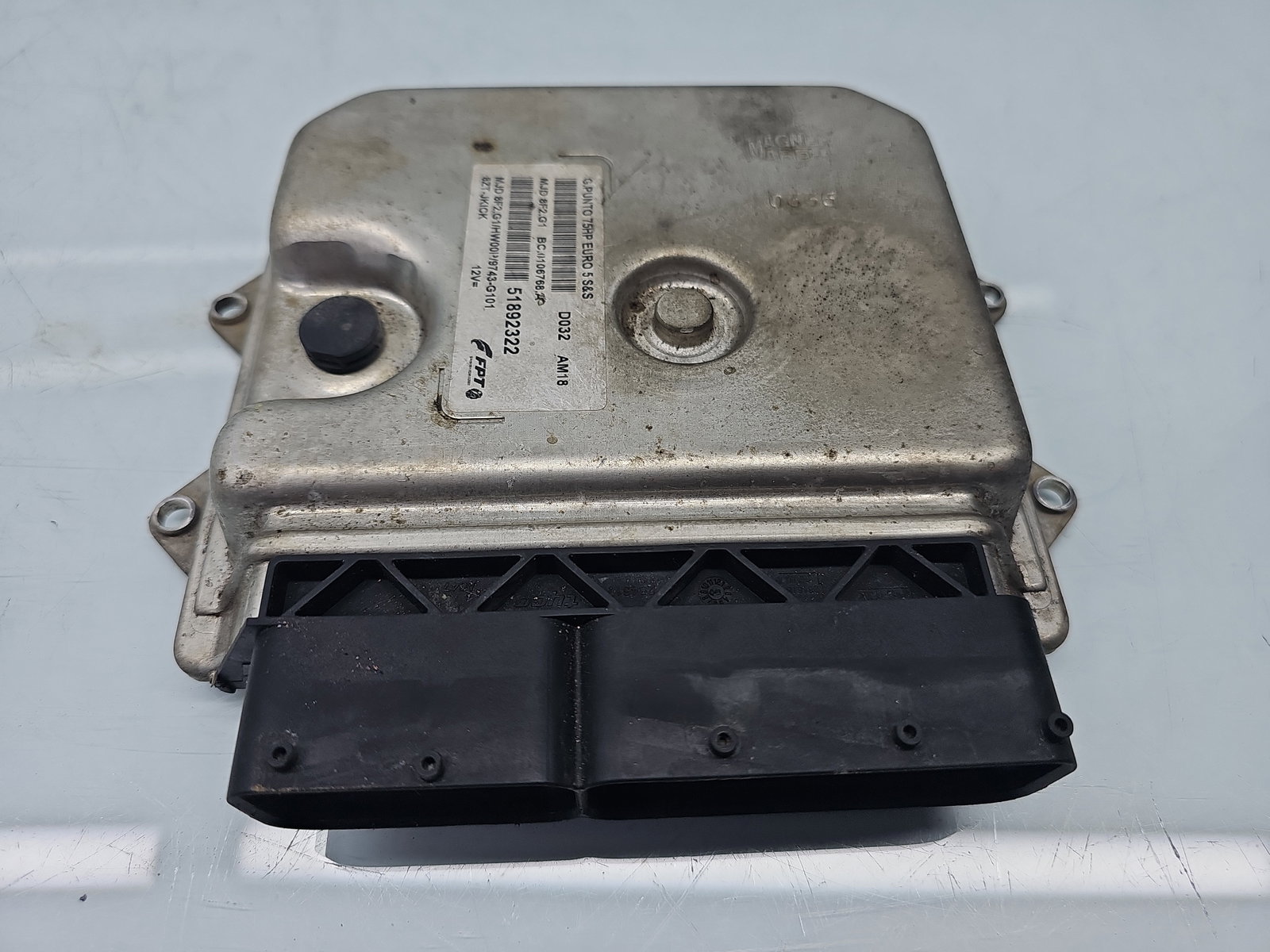 Calculator motor ECU Fiat Punto (199) [Fabr 2010-2018] 51892322 1.3 199A9000 55KW / 75CP