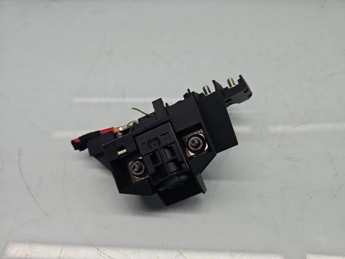 Borna baterie (+) cu capsa AUDI A6 (4G2, C7) [Fabr 2012-2017] 8J0915459