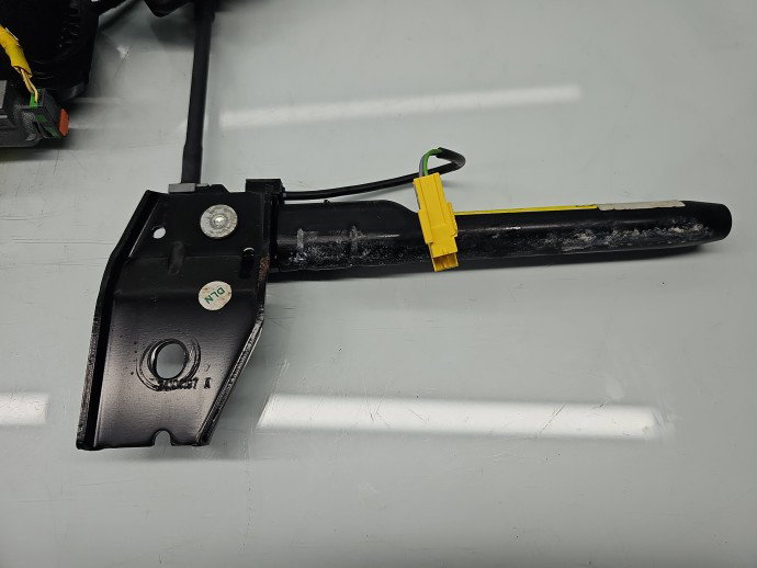 Centura stanga fata Alfa Romeo Giulietta (940) [Fabr 2010-2016] 34056585