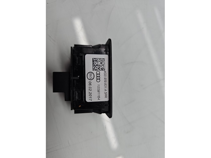 Buton deschidere portbagaj AUDI A6 (4G2, C7) [Fabr 2012-2017] 4G0959831A