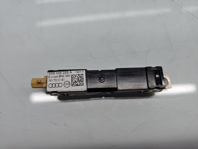 Amplificator antena AUDI A6 (4G2, C7) [Fabr 2012-2017] 4G9035225A