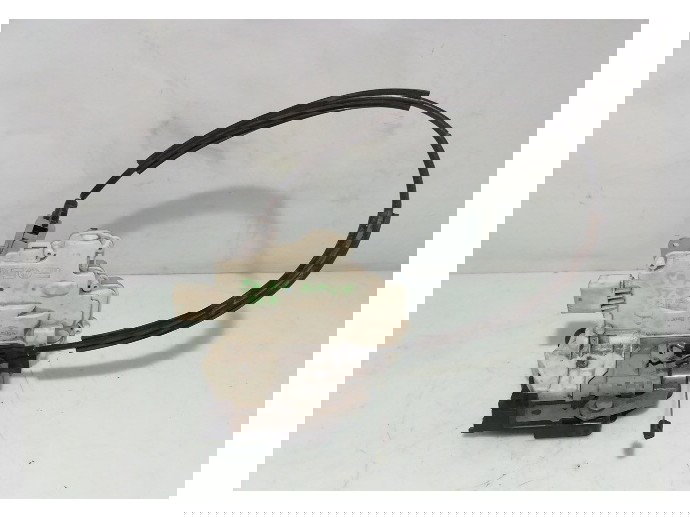 Broasca usa stanga fata Seat Altea 1.6 benz JA61P2837015 2004-2010