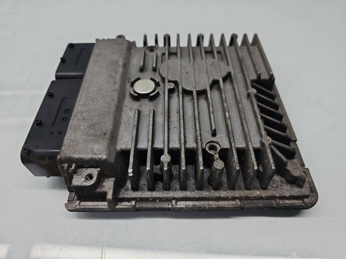 Calculator motor ECU Skoda Fabia 2 (5J, 542) [Fabr 2007-2014] 03L906023LN 1.6 TDI CAYC 77KW / 105CP