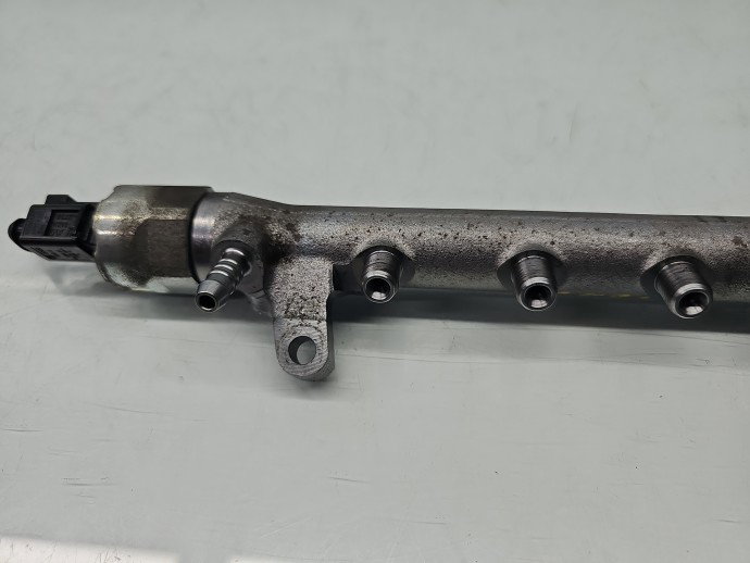 Rampa injectoare Skoda Fabia 2 (5J, 542) [Fabr 2007-2014] 03L130089B 1.6 TDI CAYC 77KW / 105CP