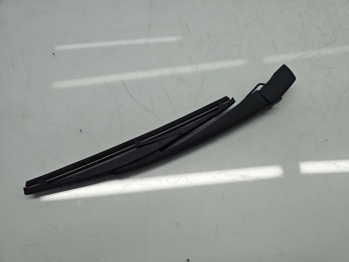 Brat stergator haion Suzuki Swift 4 (MH) [Fabr 2010-prezent] OEM