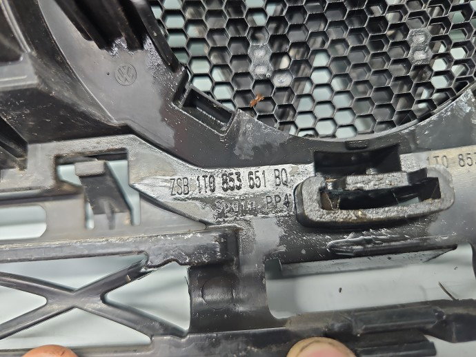 Grila bara fata Volkswagen Touran (1T3) [Fabr 2010-2015] 1T0853651BQ
