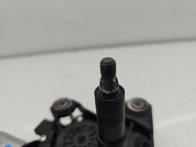Motoras stergator haion Renault Megane 4 [Fabr 2015-prezent] 287109757R
