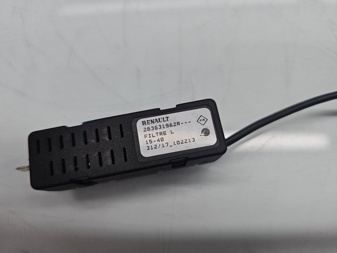 Amplificator antena Renault Megane 4 [Fabr 2015-prezent] 283631962R