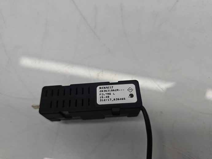 Amplificator antena Renault Megane 4 [Fabr 2015-prezent] 283631962R