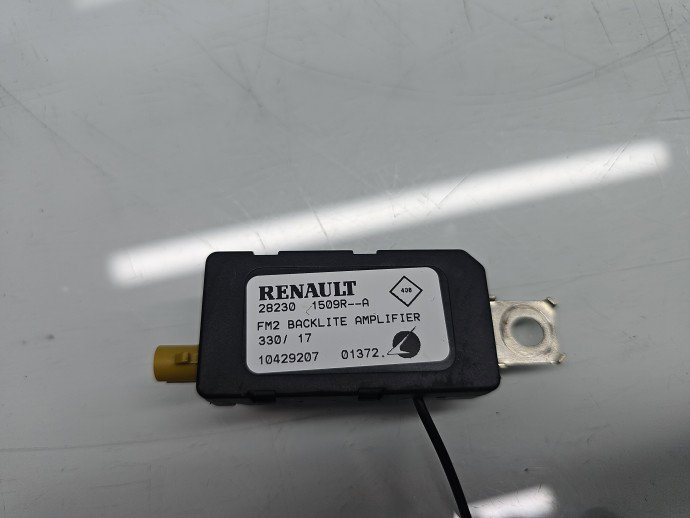 Amplificator antena Renault Megane 4 [Fabr 2015-prezent] 282301509R