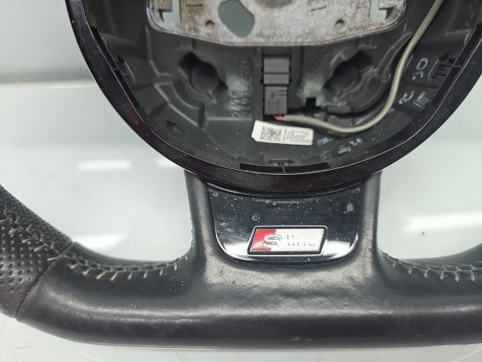 Volan AUDI A4 (8K2, B8) [Fabr 2008-2015] OEM