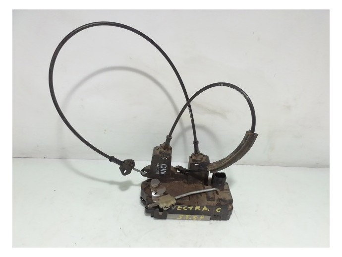 Broasca usa stanga spate Opel Vectra C 1.9 TDI 13210762 2003-2008