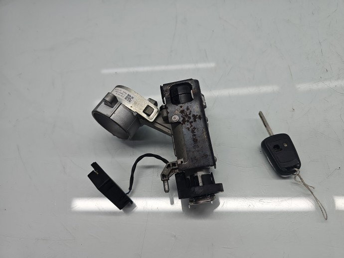 Contact cu cheie Opel Astra J [Fabr 2009-2015] 13383062 1.4 Benz A14XER74KW / 100CP
