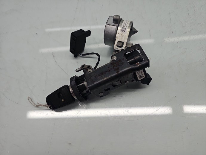 Contact cu cheie Opel Astra J [Fabr 2009-2015] 13383062 1.4 Benz A14XER74KW / 100CP