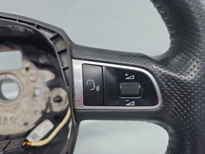 Volan AUDI A4 (8K2, B8) [Fabr 2008-2015] OEM
