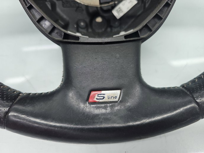 Volan AUDI A4 (8K2, B8) [Fabr 2008-2015] OEM