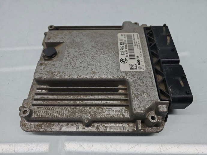 Calculator motor ECU Volkswagen Golf 5 (1K1) [Fabr 2004-2008] 03G906016LF 2.0 TDI BST 51KW / 70CP