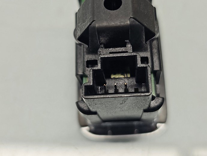 Buton deschidere haion Mercedes Clasa C (W204) [Fabr 2007-2014] A2129059200
