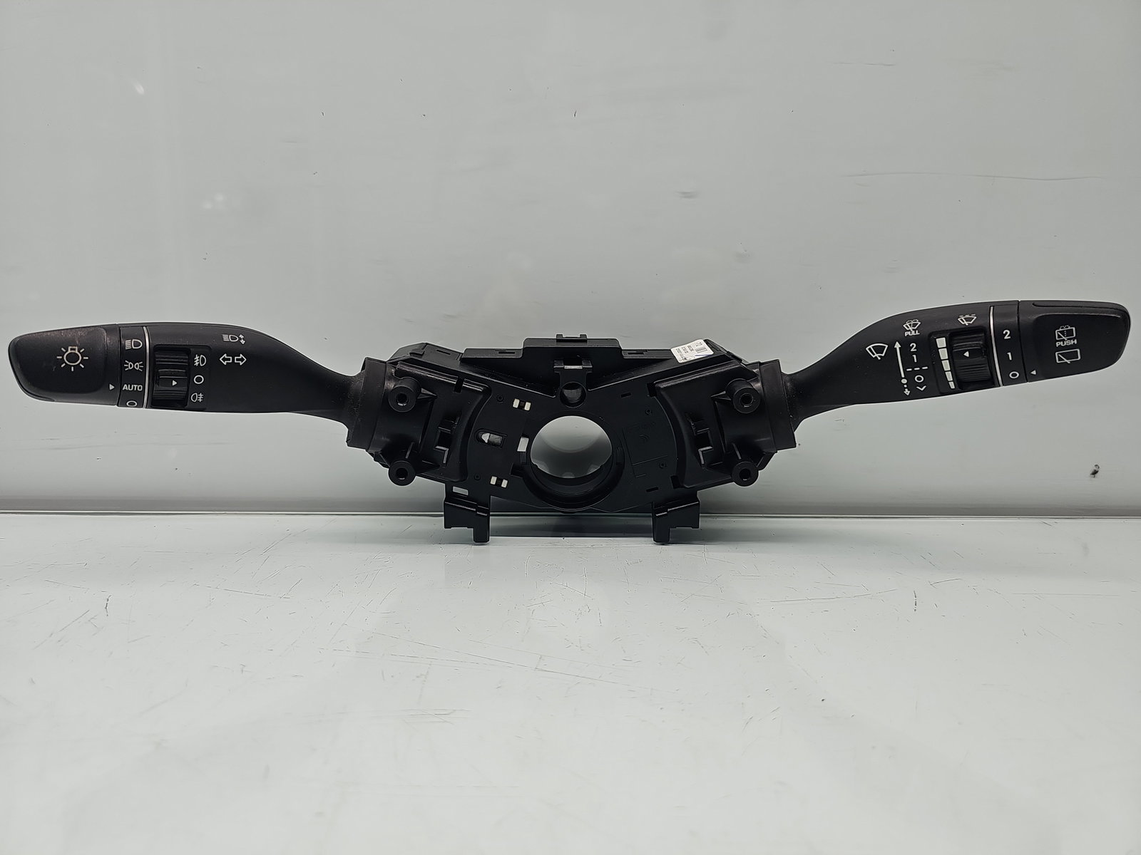 Ansamblu manete Hyundai Tucson (TL) [Fabr 2015-2020] 93403-D3950