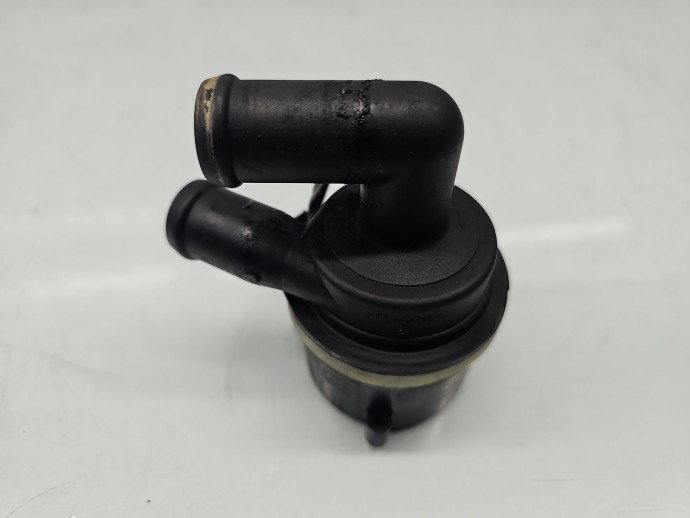 Pompa recirculare apa AUDI A4 (8K2, B8) [Fabr 2008-2015] 5N0965561A 2.0 TDI CFGC 130KW / 177CP