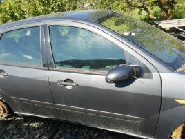Usa fata dreapta Ford focus 1 1.6 benz Magnum gray 1998-2005