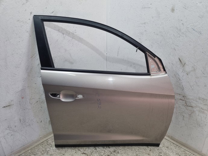 Usa dreapta fata Hyundai Tucson (TL) [Fabr 2015-2020] SUV WHITE SAND