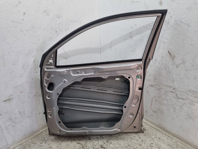 Usa dreapta fata Hyundai Tucson (TL) [Fabr 2015-2020] SUV WHITE SAND
