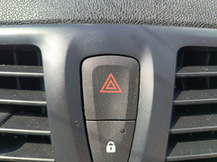 Buton avarii Renault Megane 3 [Fabr 2008-2015] OEM