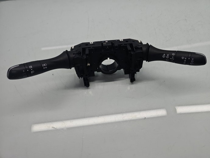 Ansamblu manete Renault Megane 4 [Fabr 2015-prezent] 255678341R