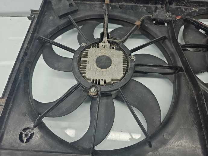 Electroventilator Volkswagen Golf 5 (1K1) [Fabr 2004-2008] 1K0121207T 1.4 Benz BCA 55KW / 75CP