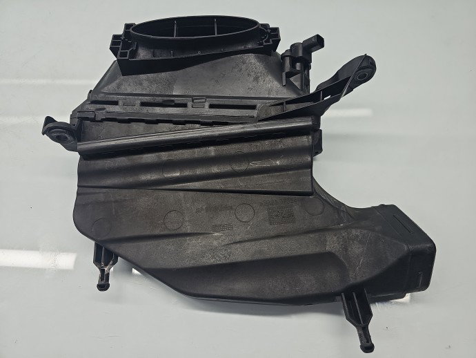 Carcasa filtru aer Mercedes Clasa S (W221) [Fabr 2005-2013] A6420904301 3.0 CDI 642862 190KW / 258CP