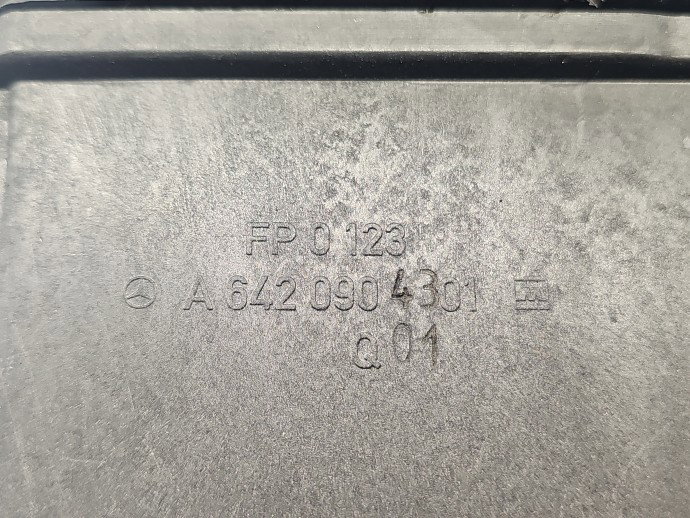 Carcasa filtru aer Mercedes Clasa S (W221) [Fabr 2005-2013] A6420904301 3.0 CDI 642862 190KW / 258CP