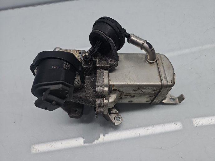 Racitor gaze Volvo S80 II [Fabr 2006-2016] 31422315 2.0 D4204T5 133KW / 181CP