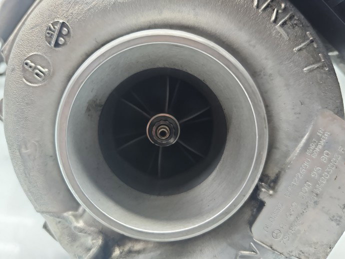 Turbina Mercedes Clasa S (W221) [Fabr 2005-2013] A6420909580 3.0 CDI 642862 190KW / 258CP