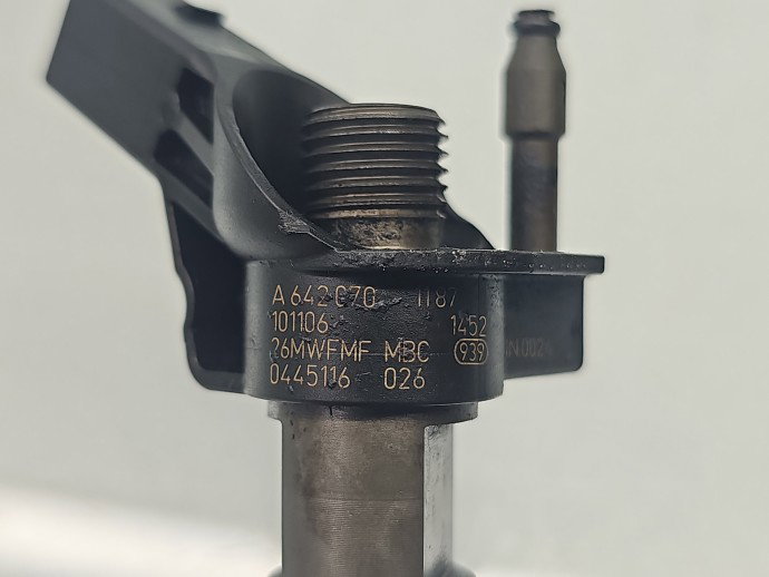 Injector Mercedes Clasa S (W221) [Fabr 2005-2013] A6420701187 3.0 CDI 642862 190KW / 258CP