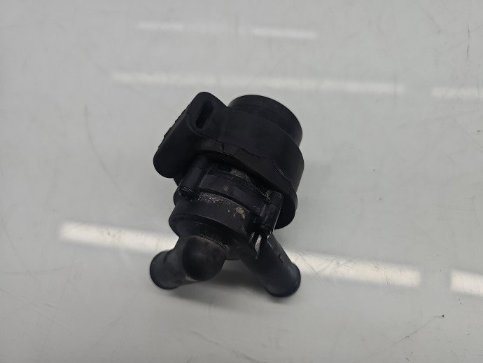 Pompa recirculare apa Volvo S80 II [Fabr 2006-2016] 31332380 2.0 D4204T5 133KW / 181CP