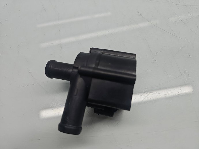 Pompa recirculare apa Volvo S80 II [Fabr 2006-2016] OEM 2.0 D4204T5 133KW / 181CP
