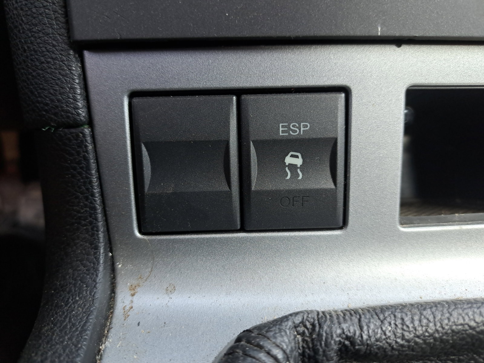 Buton ESP Ford Mondeo 3 (B5Y) [Fabr 2000-2007] OEM
