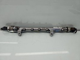 Rampa injectoare Volkswagen Passat B7 (362) [Fabr 2010-2014] 03L130089B 1.6 TDI CAYC 77KW / 105CP