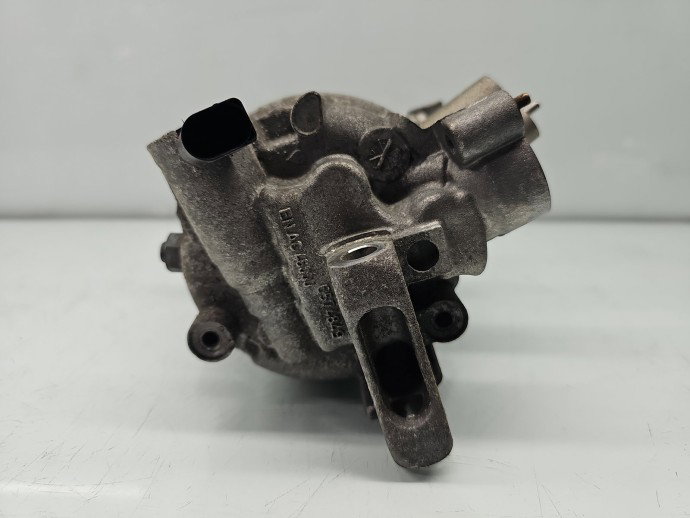 Compresor clima Volkswagen Eos (1F7, 1F8) [Fabr 2006-2015] 5K0820803A 1.6 TDI CAYC 77KW / 105CP